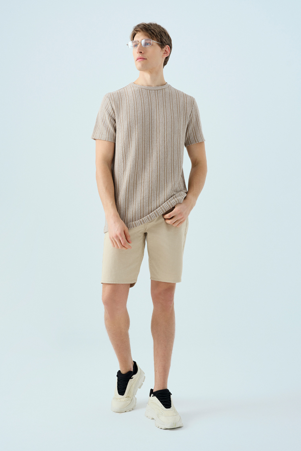 IMG-PRODUCT