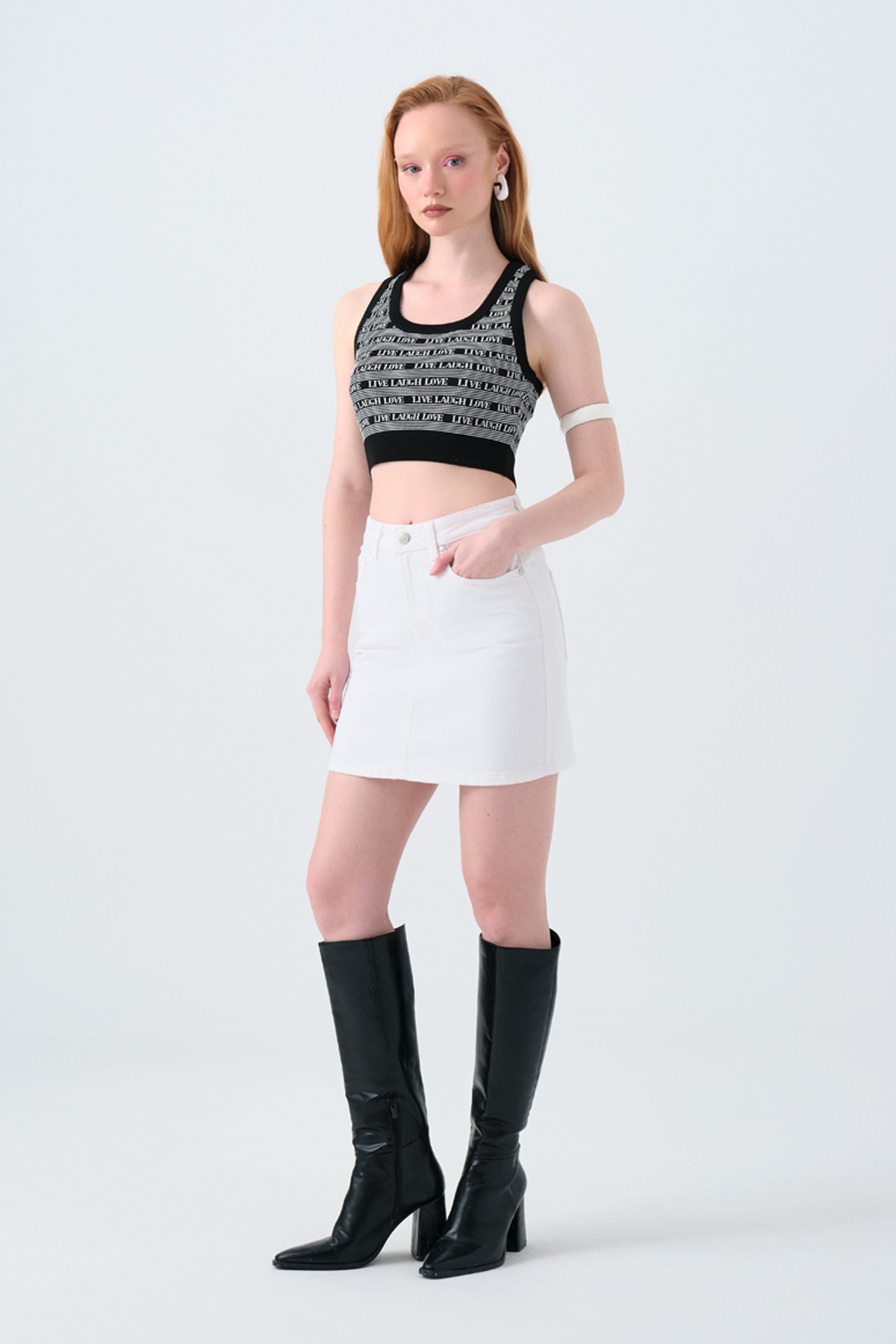 LF2039947